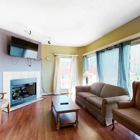 Pigeon Forge Paradise Room photo